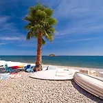 Holiday Home Etxe Zuri